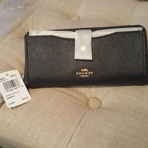 Coach wallet/clutch